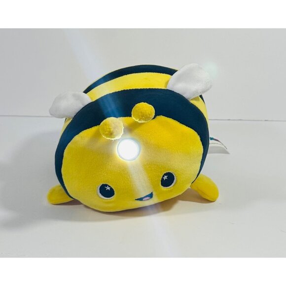 Moosh Moosh Bee Flashlight Plush Soft Toy  Nightlight Batteries Works Clean - Picture 1 of 11
